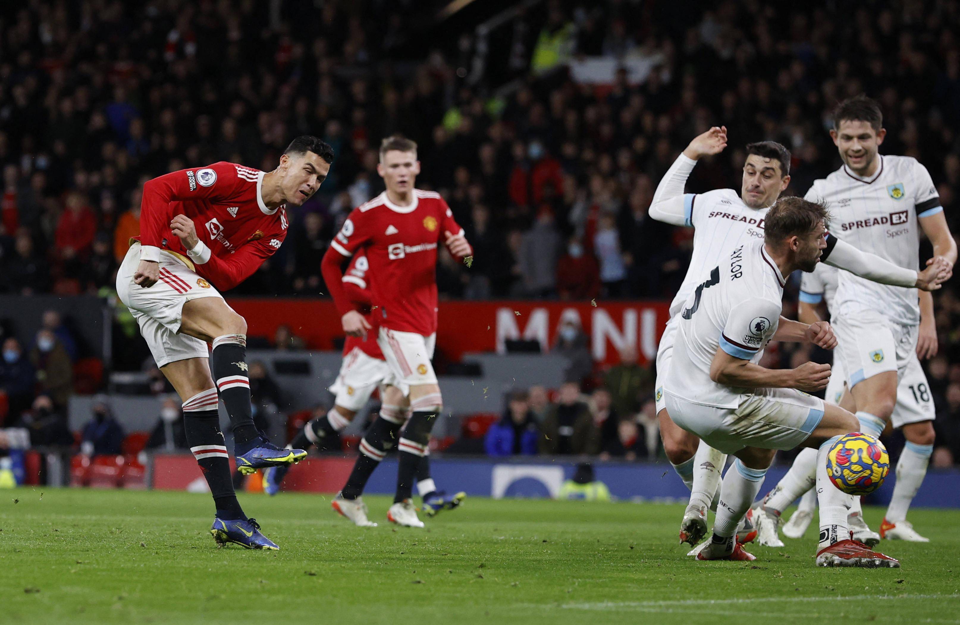 清晨德甲焦点战，莱比锡完成体检，态度坚定，年轻球员得到机会的简单介绍