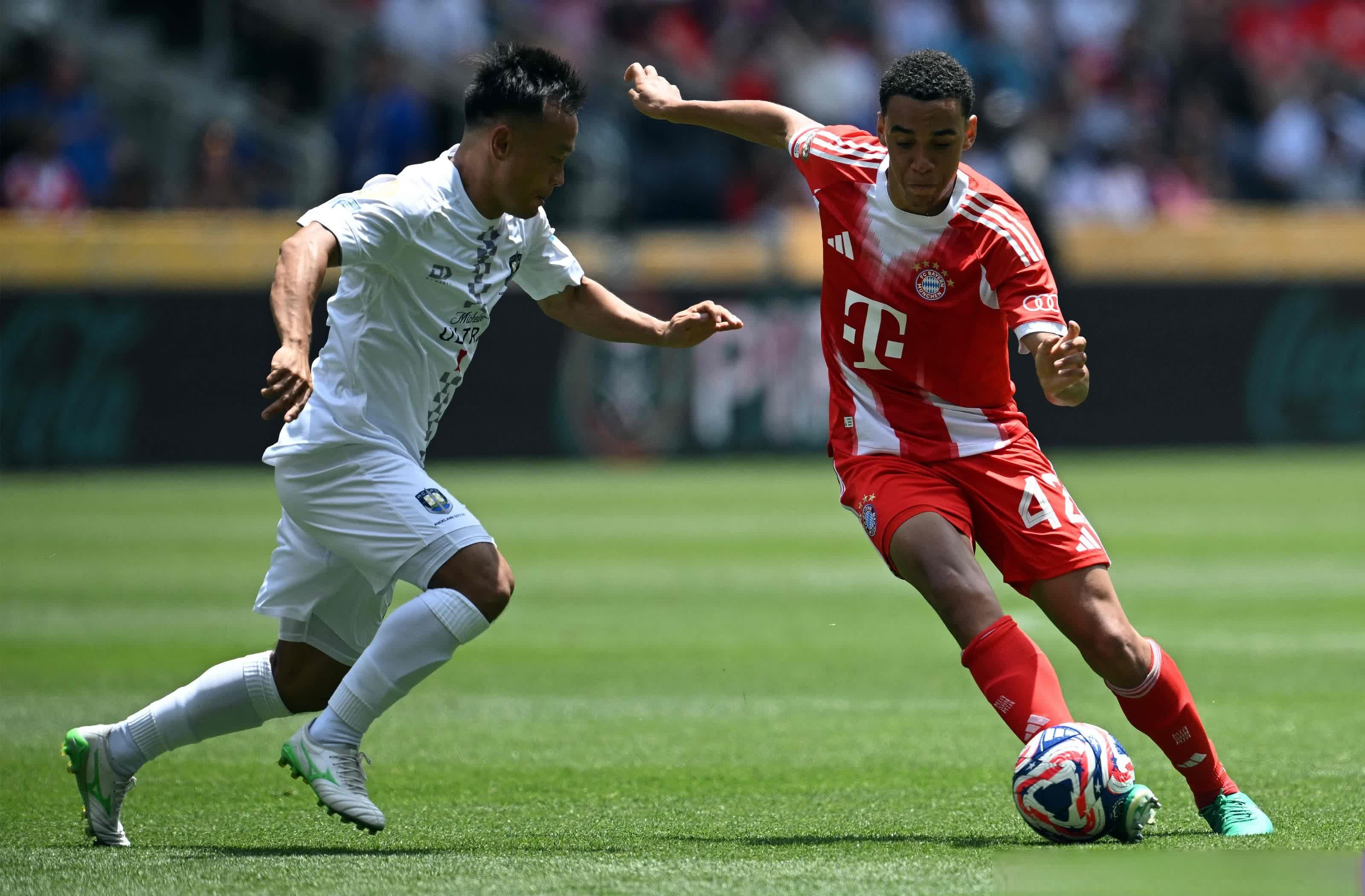 包含今晚拜仁慕尼黑调整名单以备葡超今晨罗马外线爆发——欧联节点到来，这一次真的清晨巴塞罗那调整名单以备全明星赛的词条