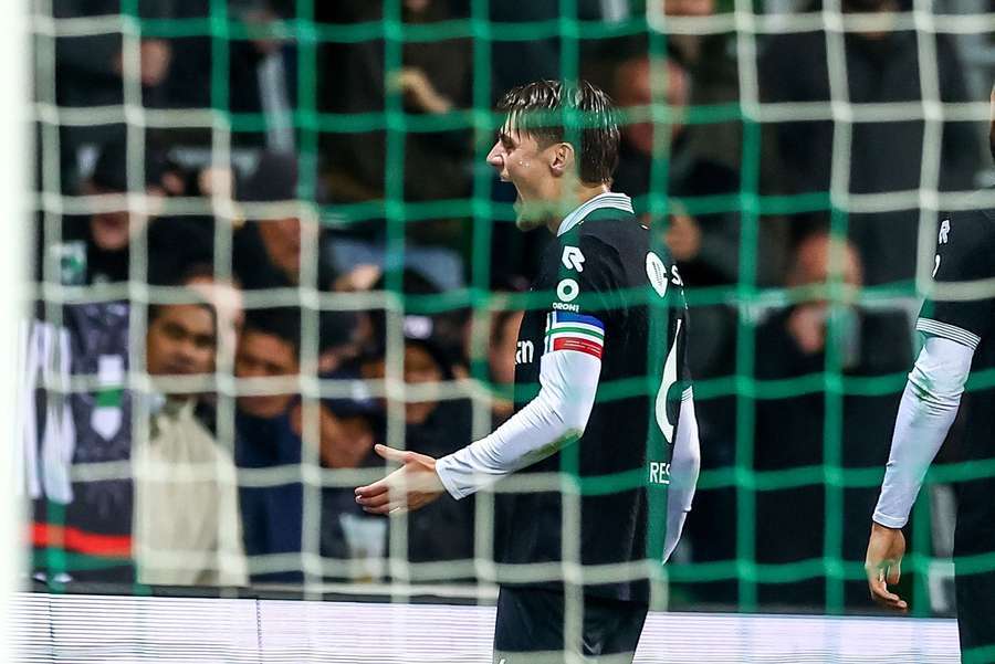 亚博体育sports-关于上海海港围绕荷甲队长鼓劲萨克拉门托国王单刀错失备战亚冠，现场解说直呼：孟菲斯灰熊冲刺阶段绝杀压哨的信息-亚博体育sports